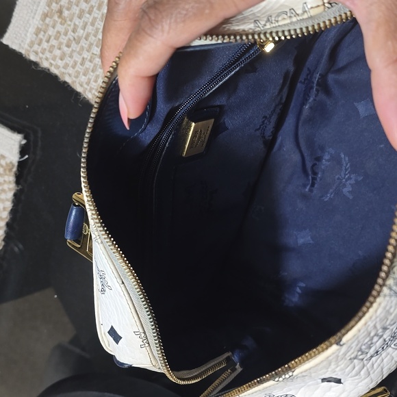 MCM Boston Monogram White Coated Canvas Bag - Picture 6 of 16